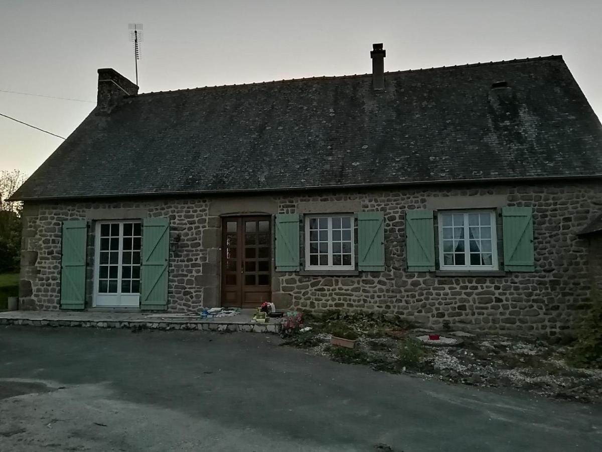 Gite De La Vairie Larchamp Kültér fotó